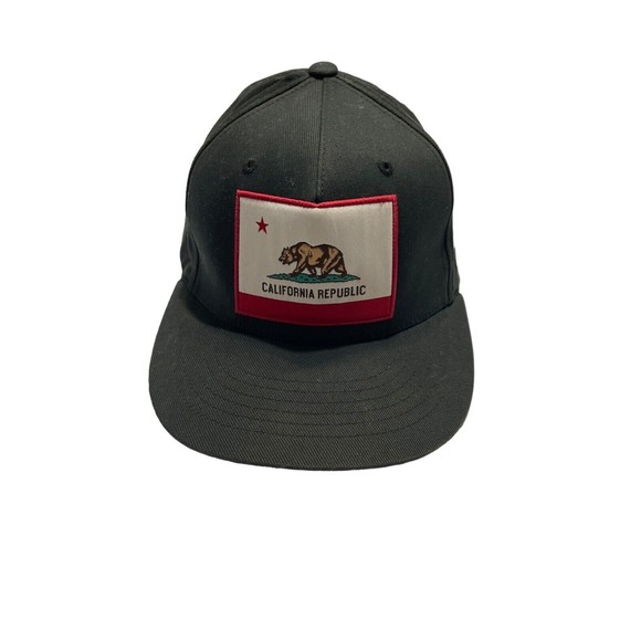 BILLABONG Hat Cap‎ Native California Republic Black Flex Fit Surf Gear - Picture 1 of 9